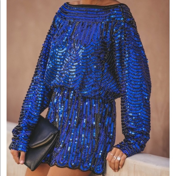 Vici SAPPHIRE SEQUIN LONG SLEEVE ROMPER size medium - Picture 3 of 12